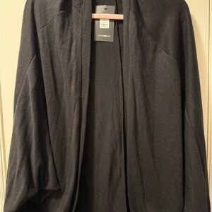 Fashion Nova Black Open Front Cape